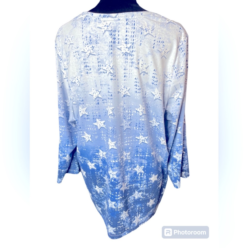 Allison Daley Ombré Blue & White Stars Shirt - Picture 4 of 9